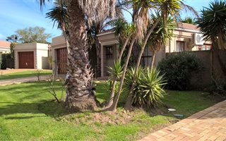 2 Bedroom House in Uitzicht