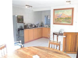 2 Bed Garden Cottage in Saxonwold