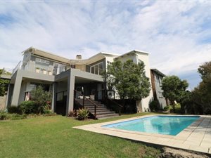 4 Bed House in Nahoon Beach