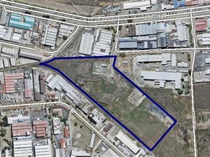 5.5 ha Land available in Springs Central