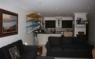 2 Bedroom Apartment in Jeffreys Bay