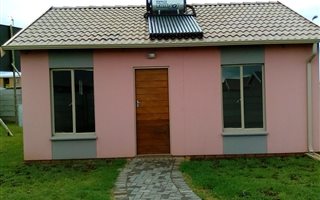 2 Bedroom House in Windmill Park