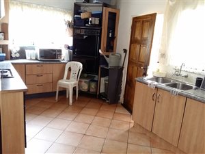 3 Bed House in Cruywagenpark