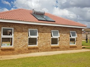 2 Bed House in Lehae