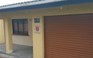 3 Bedroom House in Trenance Park