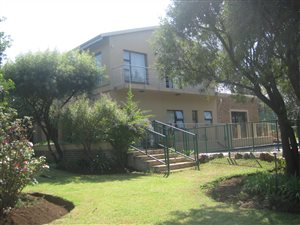 13 Bed House in Rispark