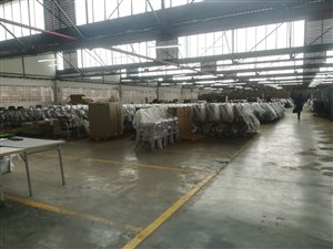 8050 m² Industrial space in Croesus