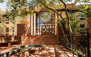 100 m² Office Space in Sunninghill