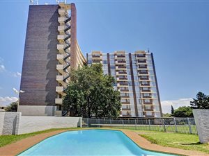 2 Bed Apartment in Honey Hill