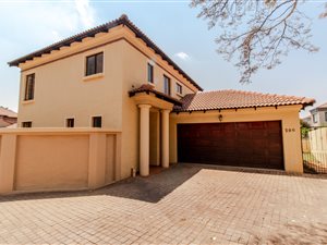 3 Bed House in Moreleta Park