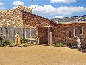 4 Bed House in Ferryvale