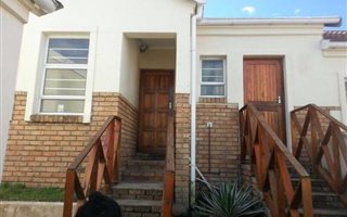 2 Bedroom Townhouse in Beacon Bay