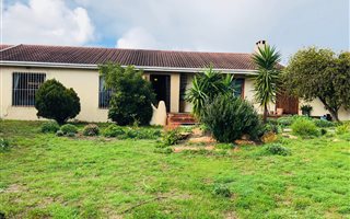3 Bedroom House in Capri