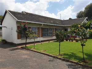 4 Bed House in Berton Park