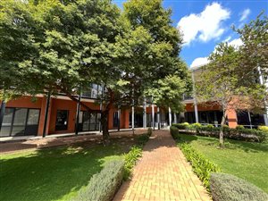 254 m² Commercial space in Bryanston