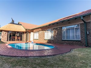 3 Bed House in Vanderbijlpark SE