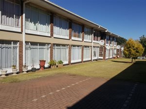 2 Bed Apartment in Adamayview