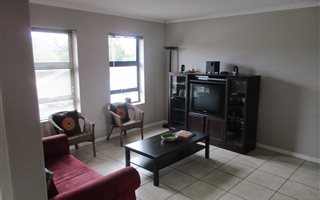 2 Bedroom Apartment in Durbanville Central