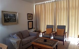 2 Bedroom Apartment in Monument Park