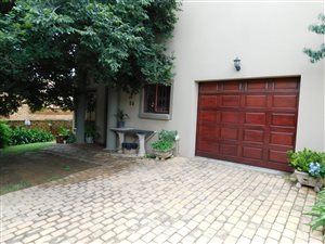 3 Bed Cluster in Chancliff Ridge