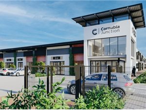99 m² Commercial space in Cornubia
