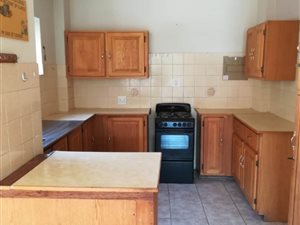 2 Bed Apartment in Rietfontein