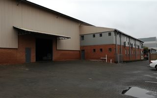 2045 m² Industrial space in Clayville