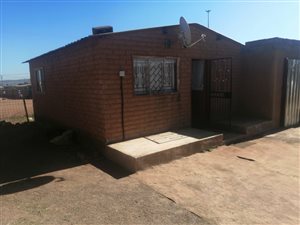 2 Bed House in Nellmapius
