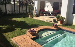 4 Bedroom Cluster in Bryanston West