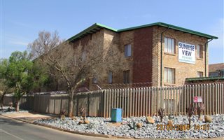 2 Bedroom Apartment in Kwaggasrand