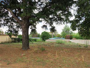 1115 m² Land available in Deneysville