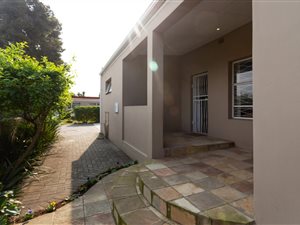 3 Bed House in Newton Park