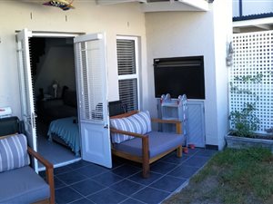 2 Bed Apartment in Nooitgedacht Estate