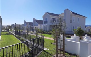 3 Bedroom House in Val de Vie