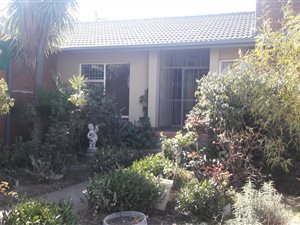4 Bed House in Hutten Heights