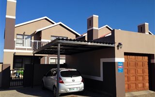 3 Bedroom Townhouse in Bayswater