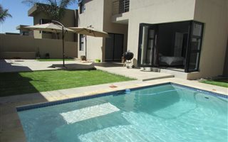 4 Bedroom Cluster in North Riding AH