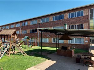 2 Bed Apartment in Daspoort