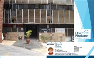 898 m² Office Space in Lynnwood Glen