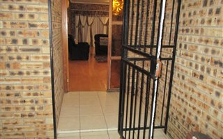 3 Bedroom Apartment in Newcastle Central