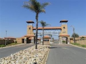 800 m² Land available in Savannah Country Estate