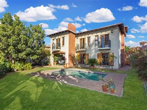 3 Bed House in Alphen Park