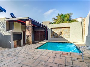 3 Bed Townhouse in Blue Gill