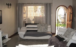 3 Bedroom House in Oriel