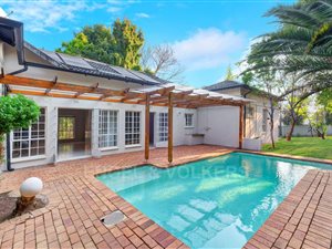 4 Bed House in Dunkeld West