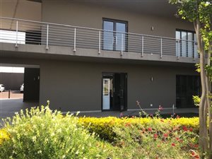 100 m² Office Space in Fourways