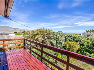 4 Bed House in Scarborough