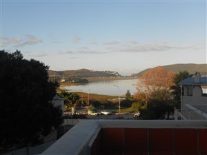 3 Bed Townhouse in Old Place