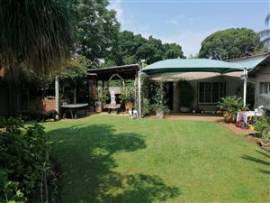 8.6 ha Farm in Rosslyn
