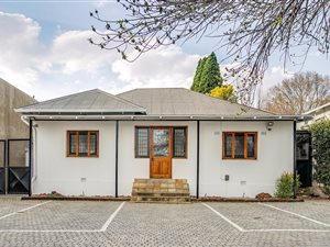 Office space in Parkhurst